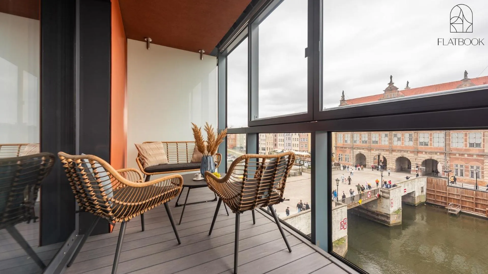 Apartment Flatbook - Deo Plaza Riverside Prestige With Parking Included Gdansk