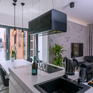  Apartment Stara Stocznia